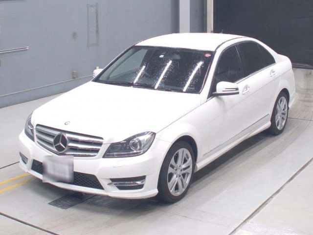 30116 Mercedes benz C class 204049 2014 г. (CAA Gifu)